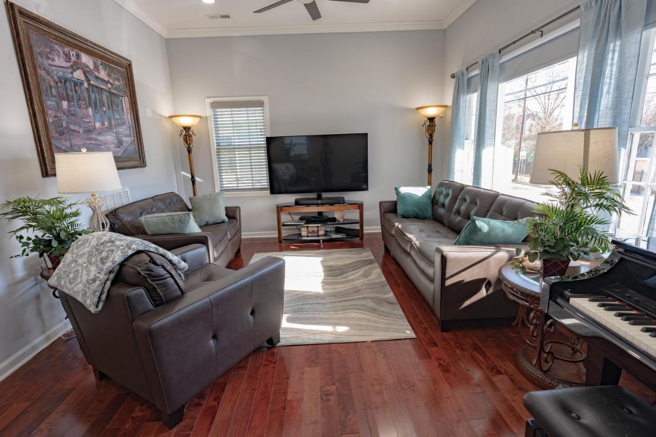 Holiday home Remodeled Historic House Walkable To Everything *